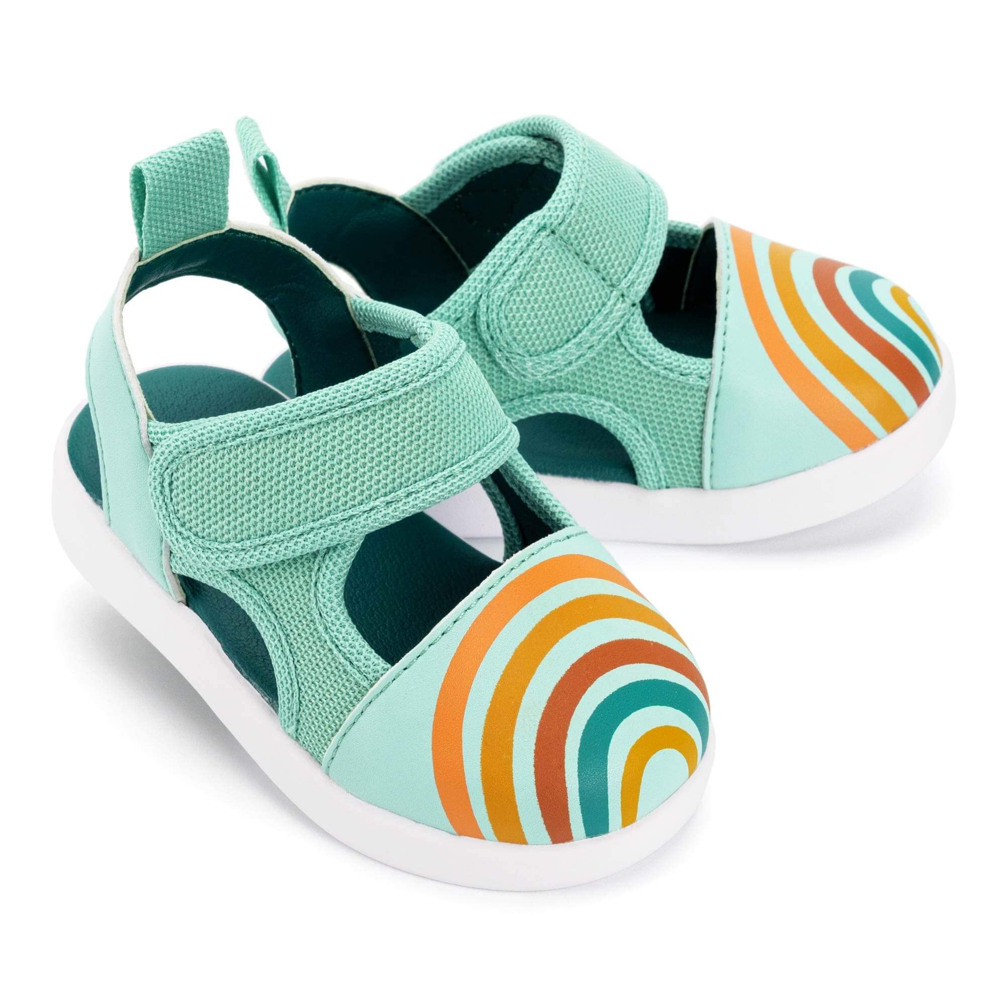 ikikiNon-Squeaky Sandals for Toddlers/Little Kids, Closed Toe