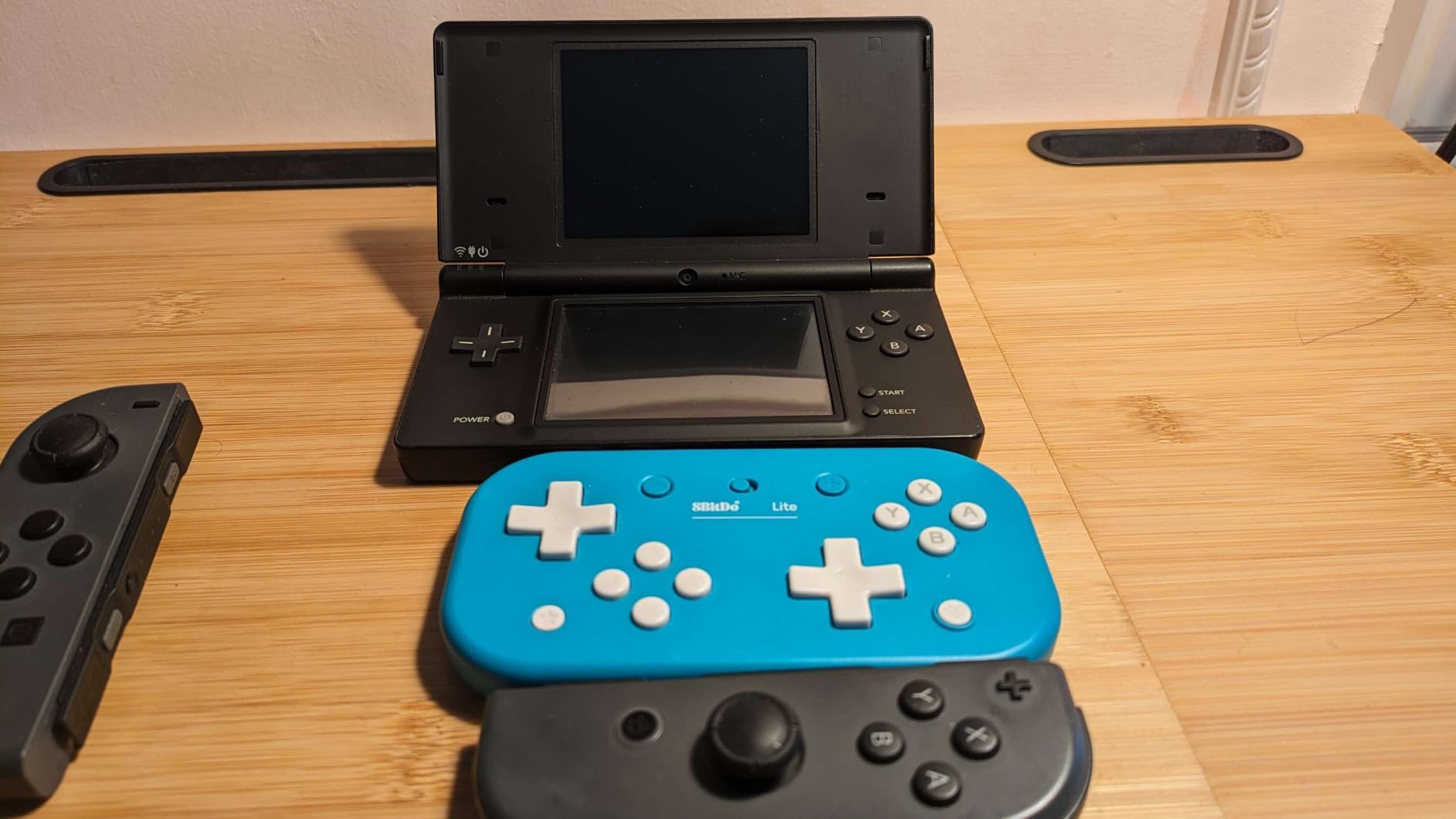 Perfect Etrian Odyssey HD controller.