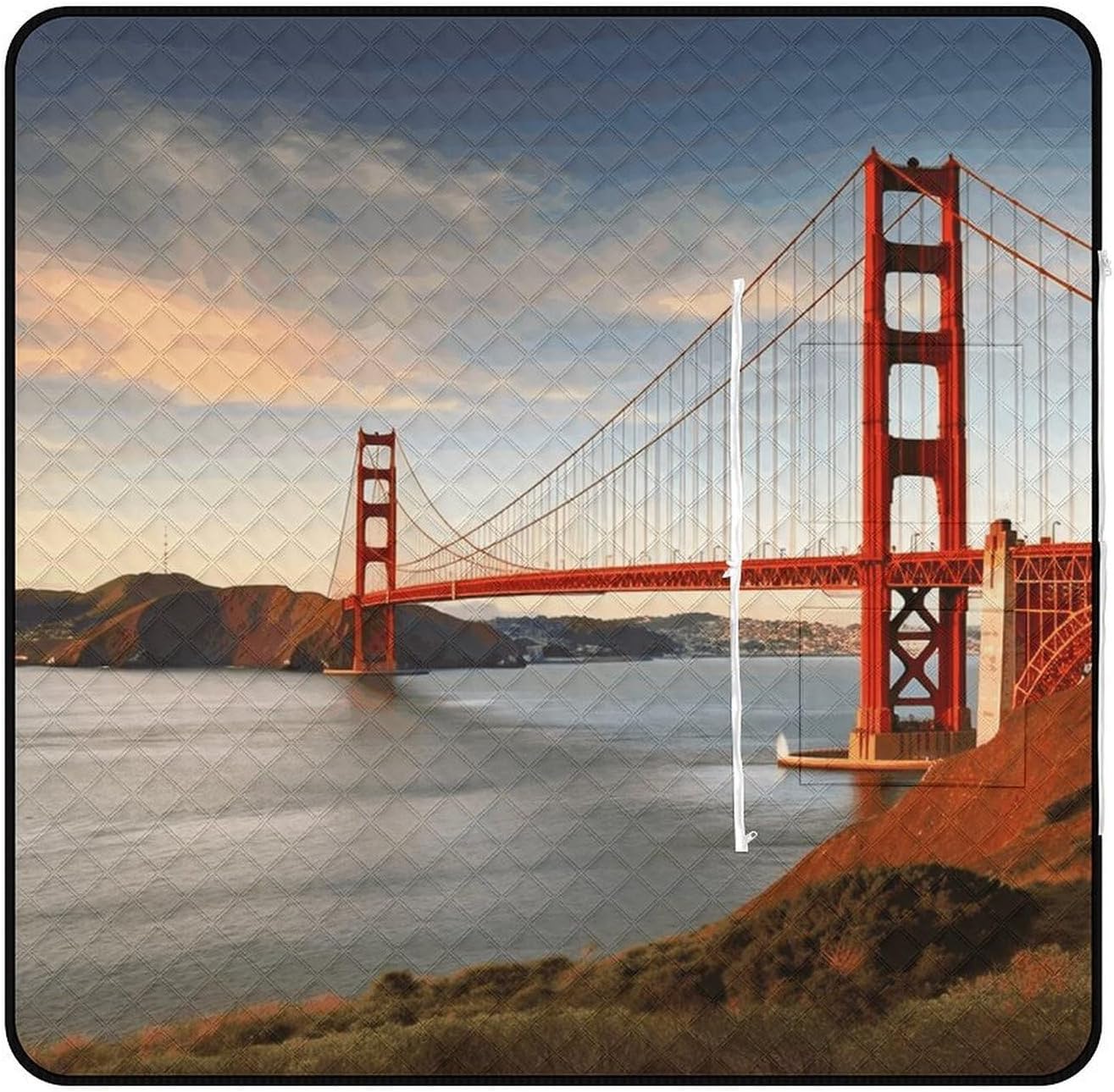 Golden Gate Bridge Picnic Blanket with Zipper Water Resistant Sand Free Picnic Mat Washable Foldable Easy Carry Beach Blanket for Lawn Beach Hiking Camping