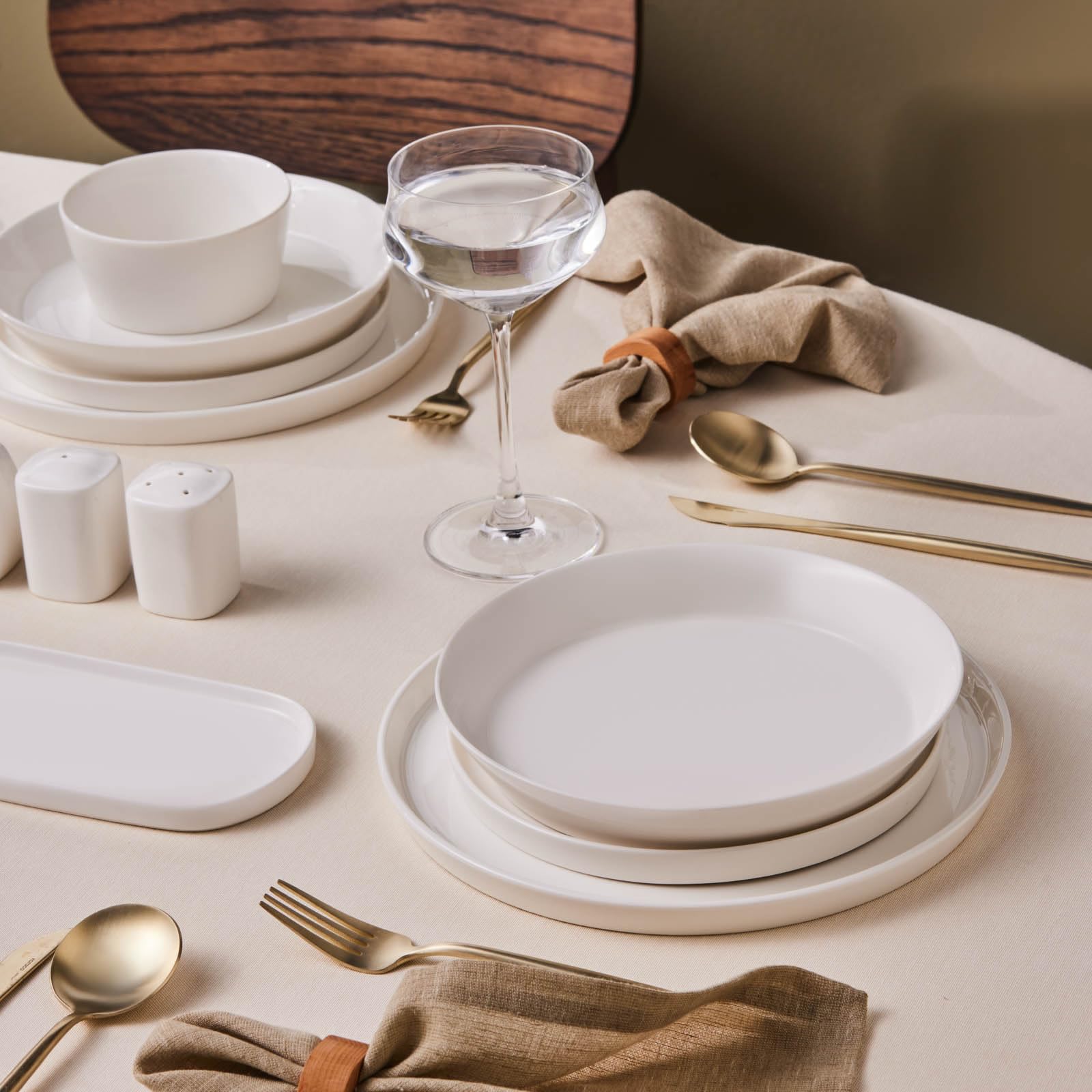 Karaca Stream Bone Bomo - Servizio da tavola, 53 pezzi, per 12 persone
