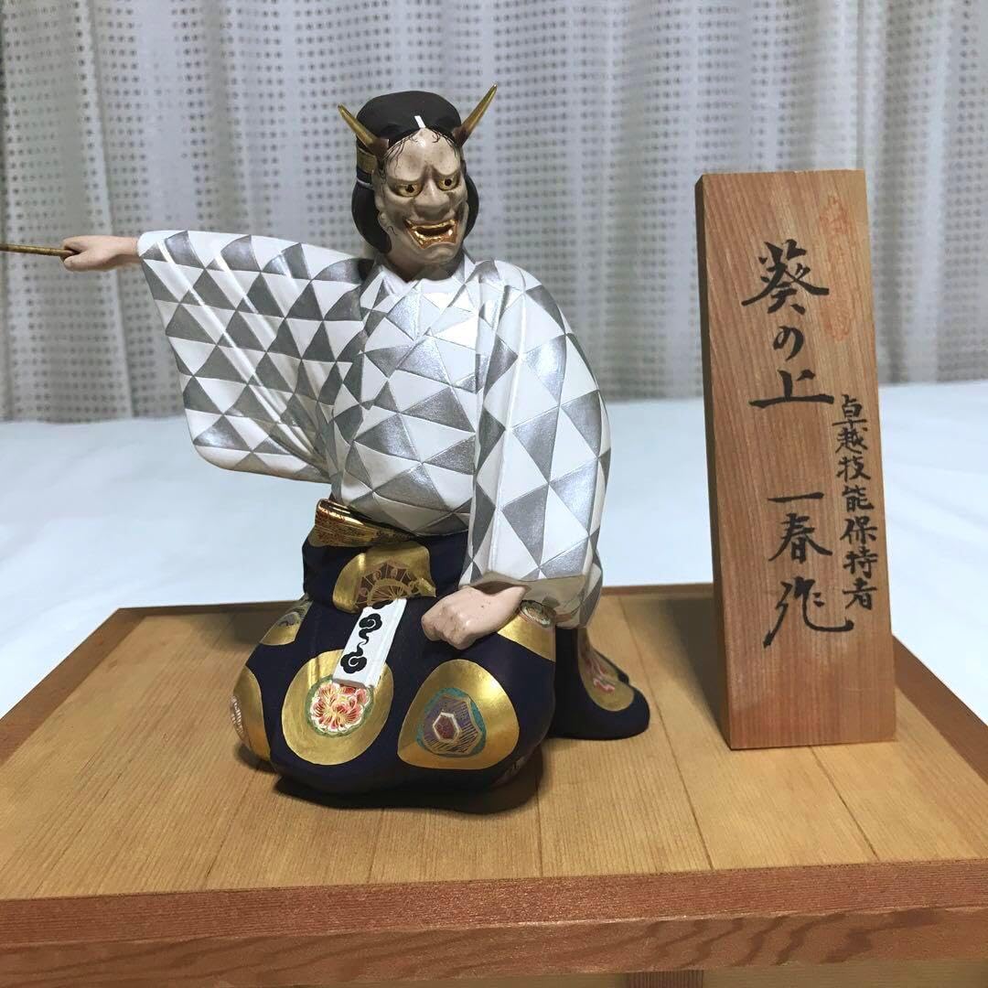 伝統的博多人形歌舞伎鏡舞一義作約30cm 伝統的博多人形歌舞伎鏡舞一義作約30cm 伝統的 博多人形