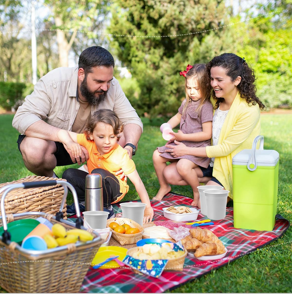 40 Pack 16 oz Aluminum Party Cups,Metal Cups Reusable Aluminum Drinking Cups,Coffee Cups,Disposable Aluminums Beers Cups for Family Gatherings,Outdoor Events and Parties! (16oz Silver) - Image 5