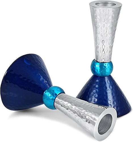 Miniatura 3 de Zion Judaica - Juego de portavelas clásico con acabado martillado de metal anodizado, se adapta a velas gruesas cónicas y shabat, tonos azules y