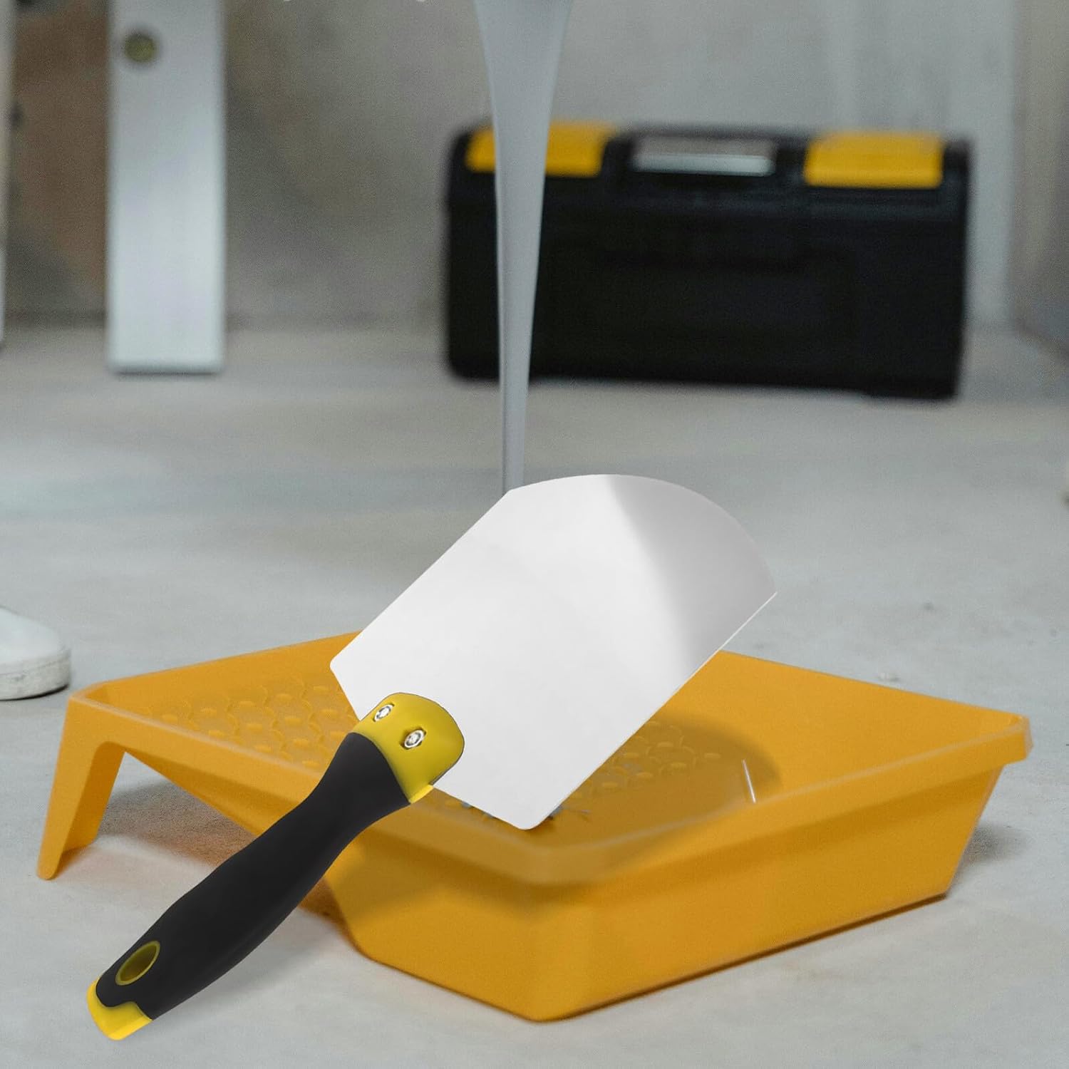 Didiseaon Stainless Steel Paint Scraper Tool with Sharp Edge for Wood and Drywall Smoothing Compact Metal Putty Knife for Kitchen and Wall Decal Removal Scraper for Precise Plaster