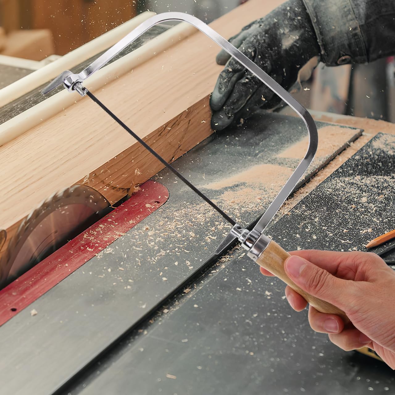 Housoutil Engraving Saw Coping, 1 Set Woodworking Coping Saw with 5 Replacement Blades, Mini Fret Cutters for Mini Wire See DIY Engraving Wood Plastic Pvc Aluminum Cutting and Outdoor Use