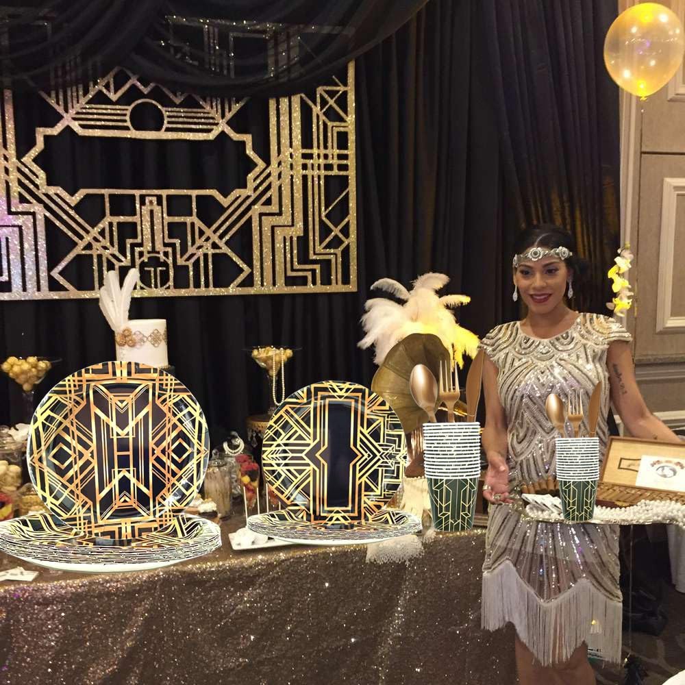 120 pcs Roaring 20s Party Decorations | Serves 16 Guests | Gatsby Theme Tableware Set Kit, Retro Jazz Party Roaring Twenties Party Plates Napkins Set Signs for Roaring 1920s Party Decorations