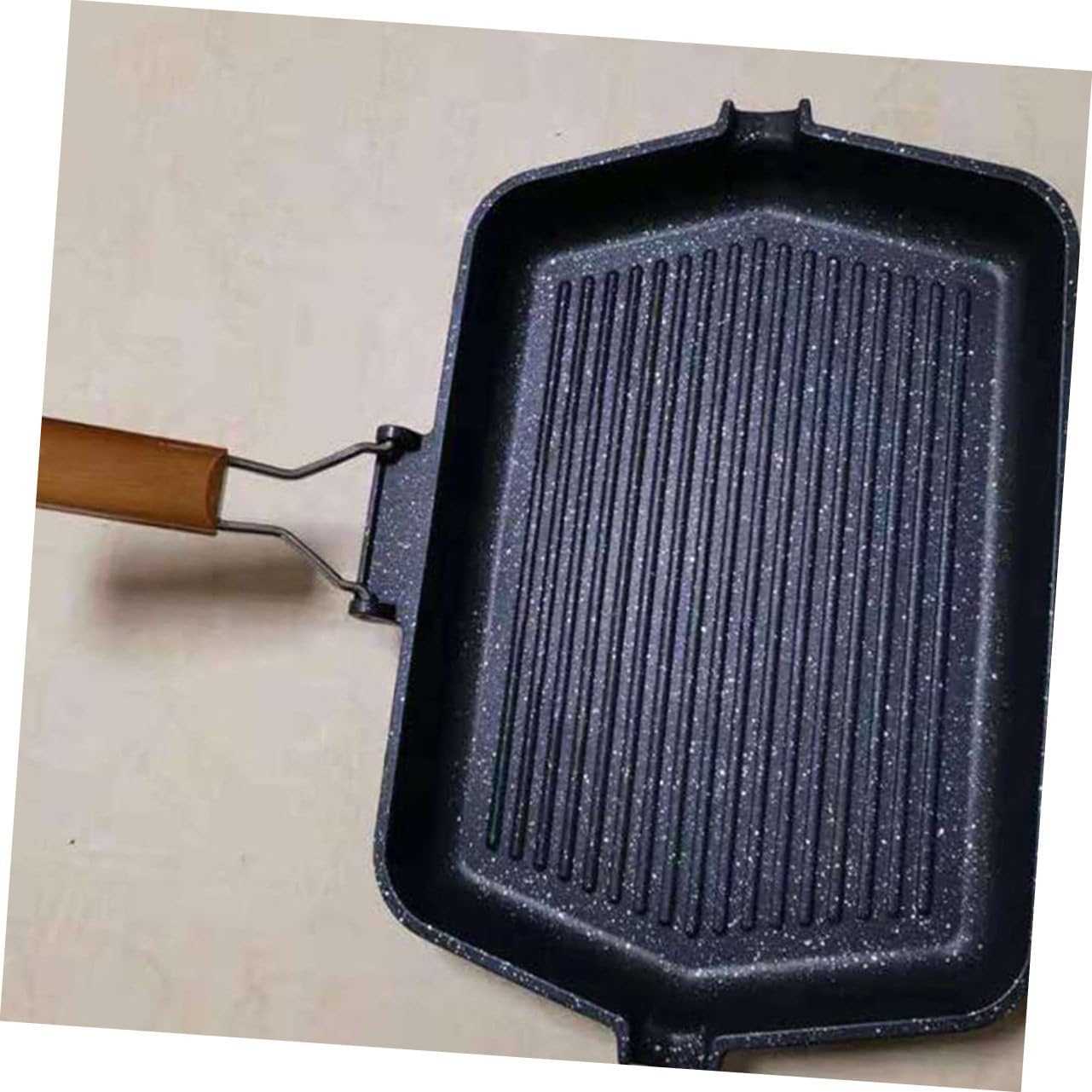 Outdoor Bbq Grill Pan Non-stick Frying Pan Iron Cookware Easy to Clean