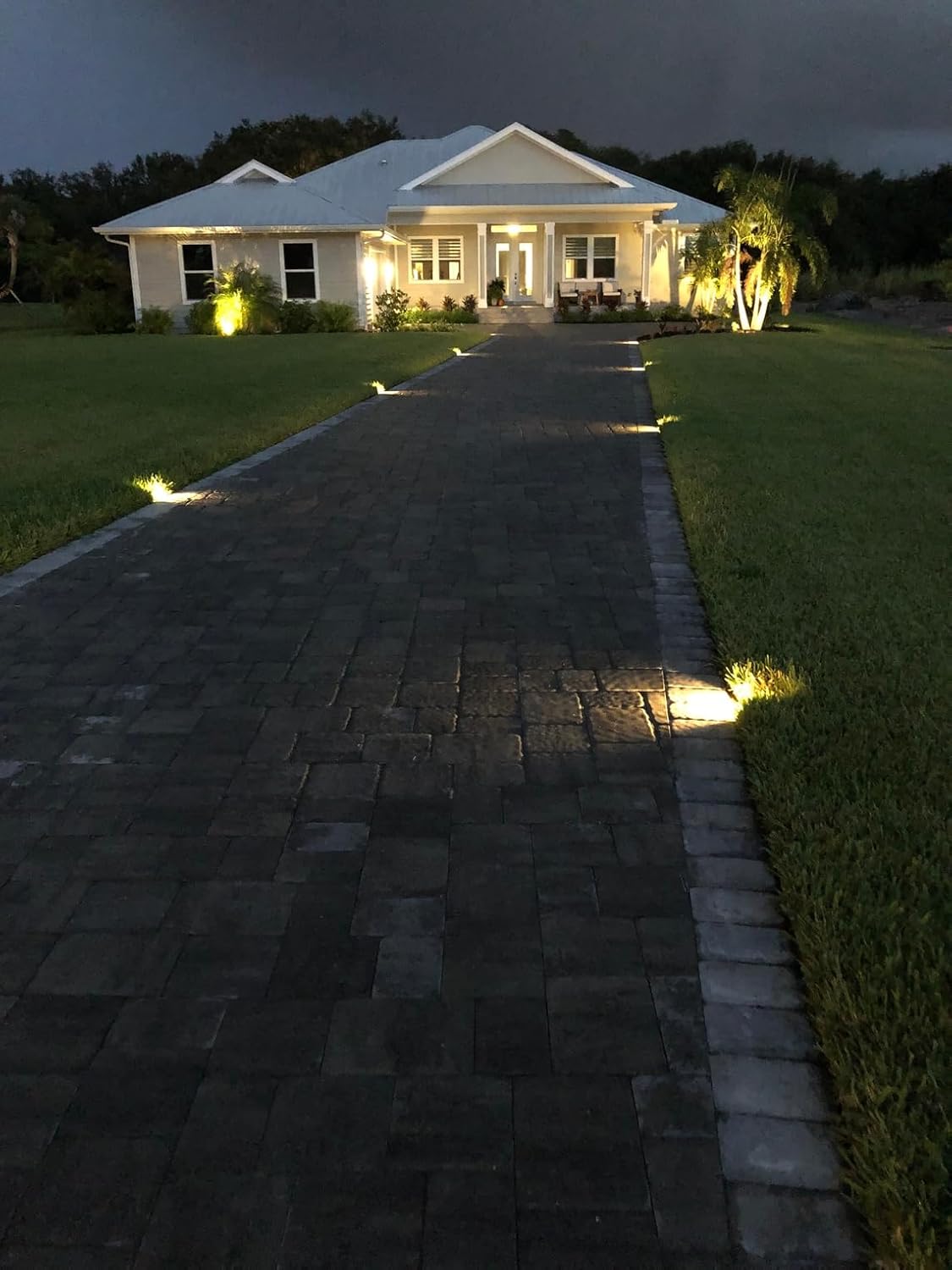 12V Brass In-Ground Well Light (Beacon Top) with 5W 2700K Warm White MR16 LED Bulb for Low Voltage Landscape Lighting of Outdoor Pathway, Garden, Shrubs, Columns or Trees