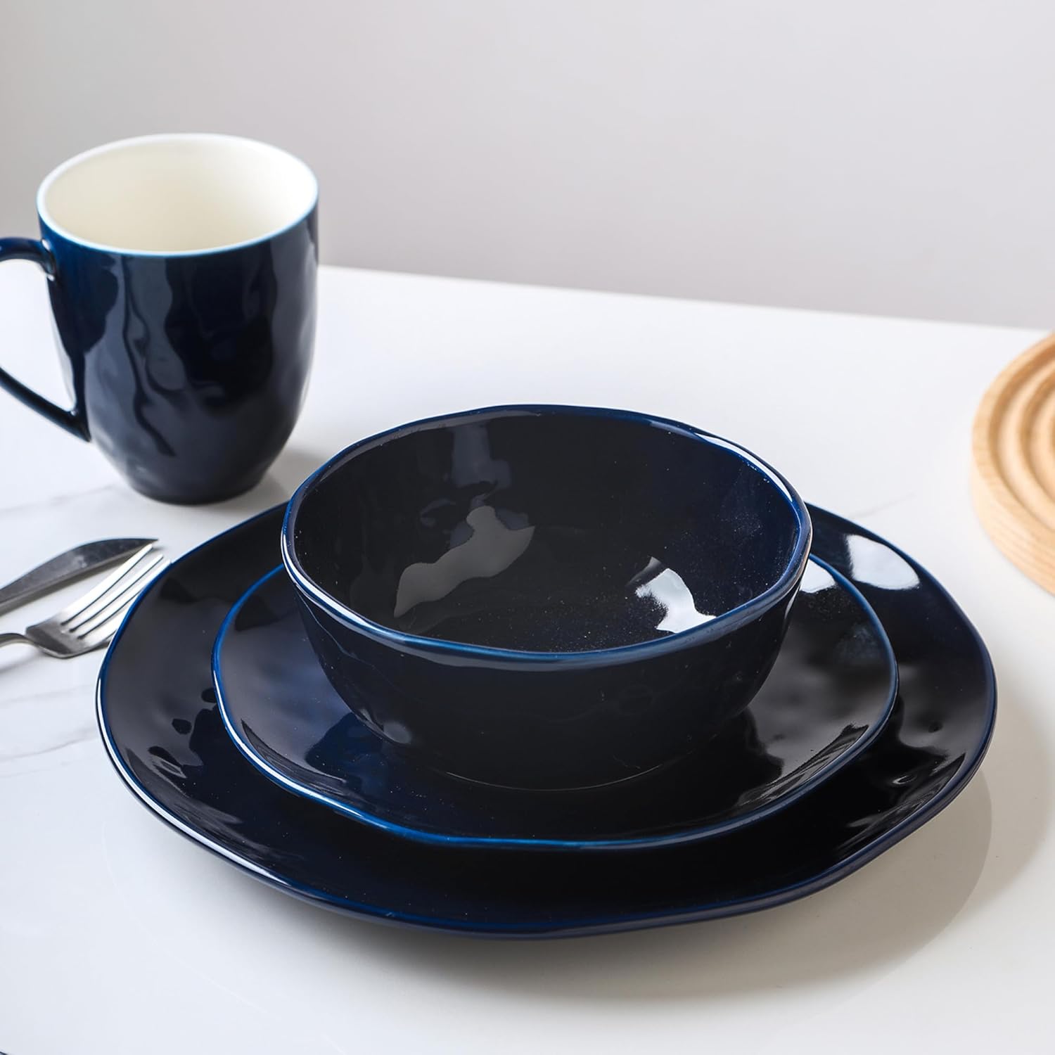 Navy Blue Porcelain 24-Piece Dinnerware Set with Textured Accent