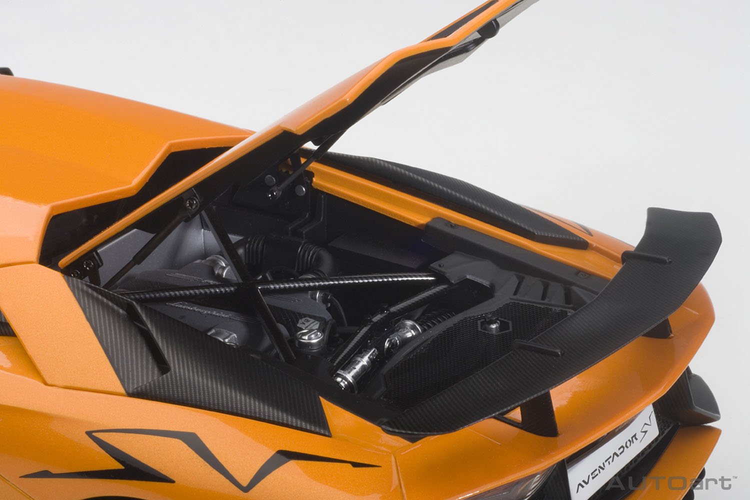 Amazon | AUTOart 1/18 ランボルギーニ アヴェンタドール LP750-4 SV