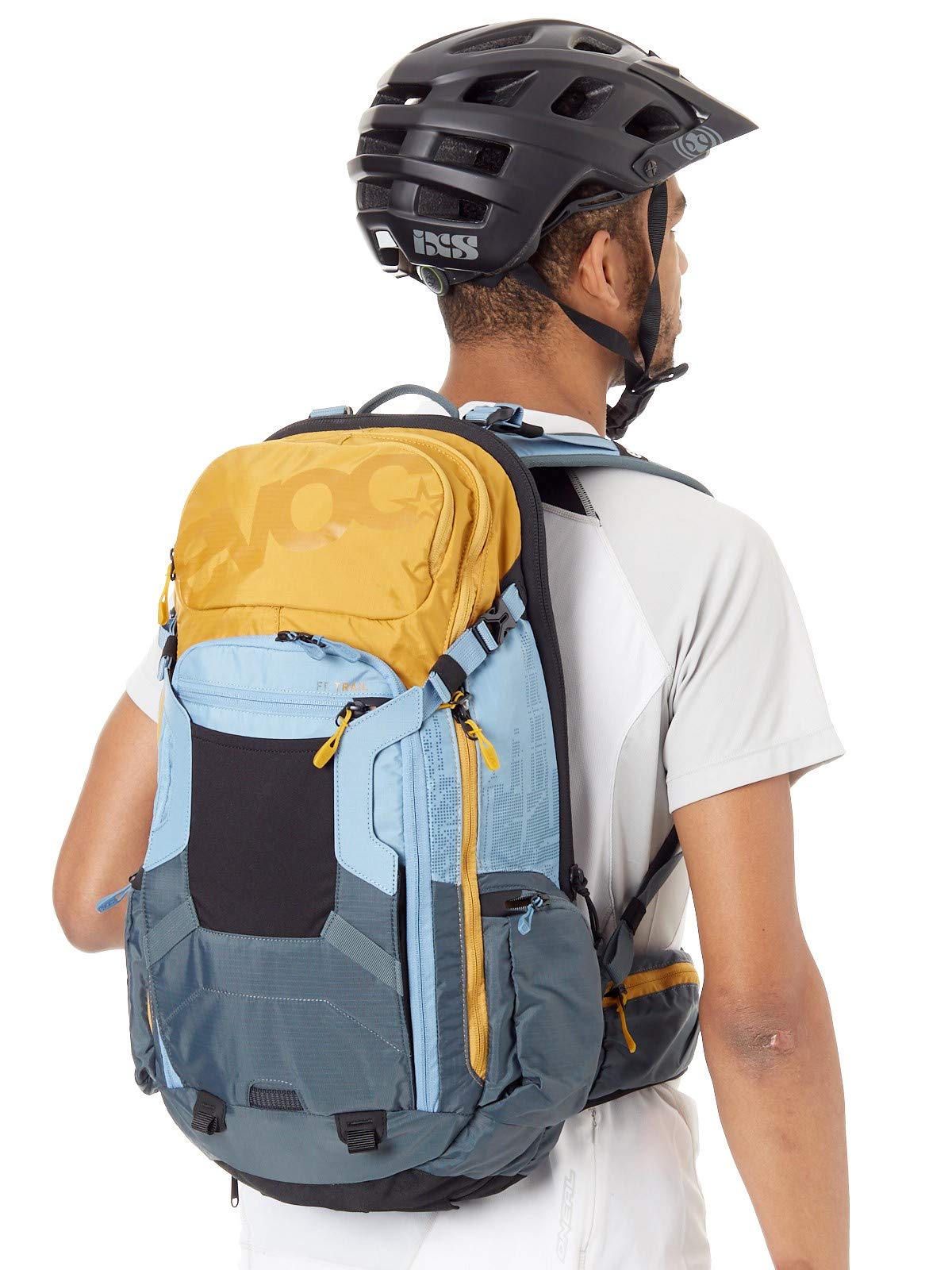Amazon.co.jp: イーボック FR TRAIL マルチカラー M/L 20L 