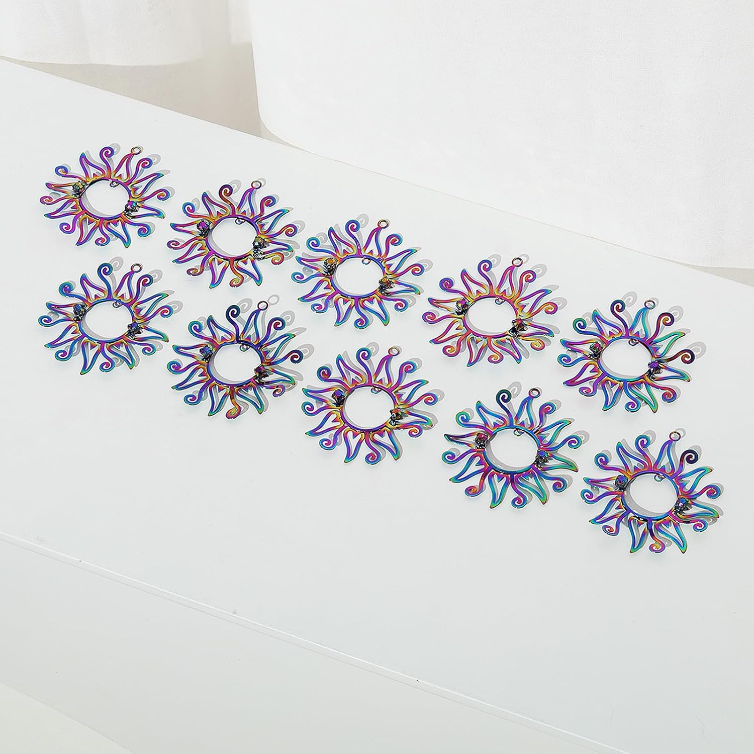 10pcs Colorful Sun Shape Suncatcher Parts Hanging Window Pendant DIY Metal Part Ornament Parts Hand-Crafts Gifts