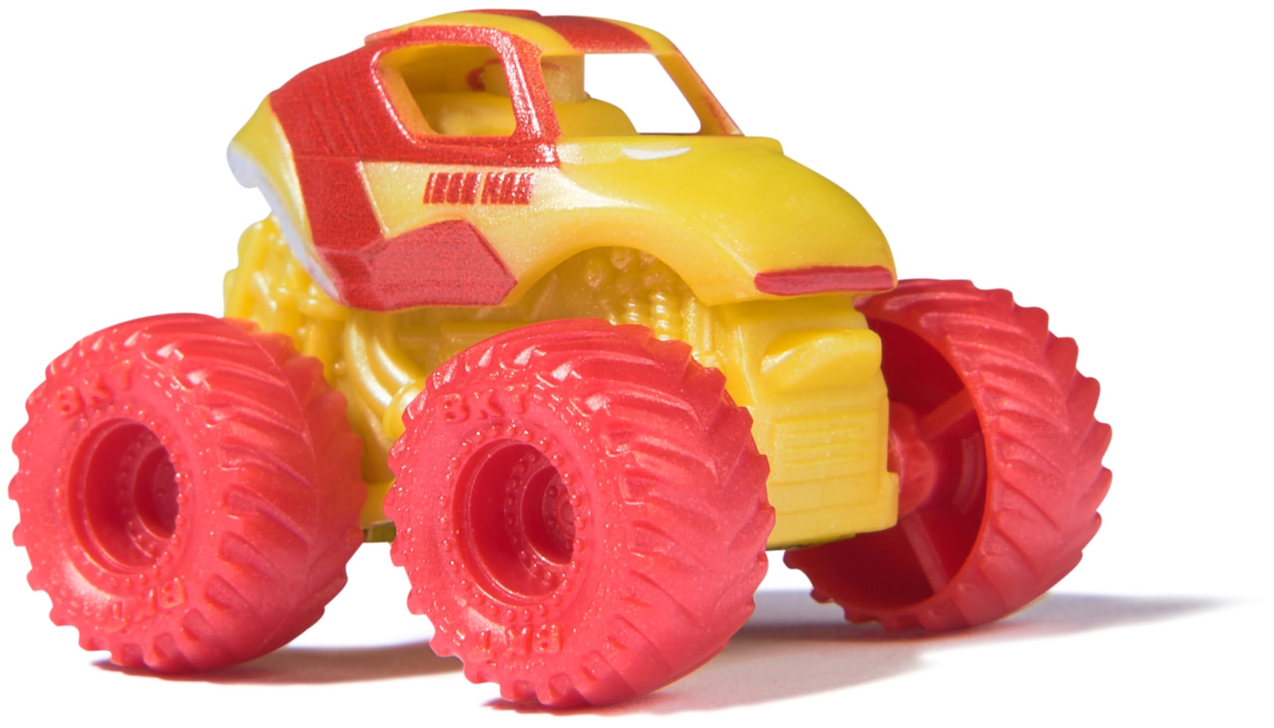 MONSTER JAM - Pack 3 Coches Monster Truck Marvel Oficial Escala 1:87 Metálicos: Black Panther, Capitán América y Iron Man - Coches para Niños - Juegos Infantiles - Juguetes Niños 3 años + — view 3