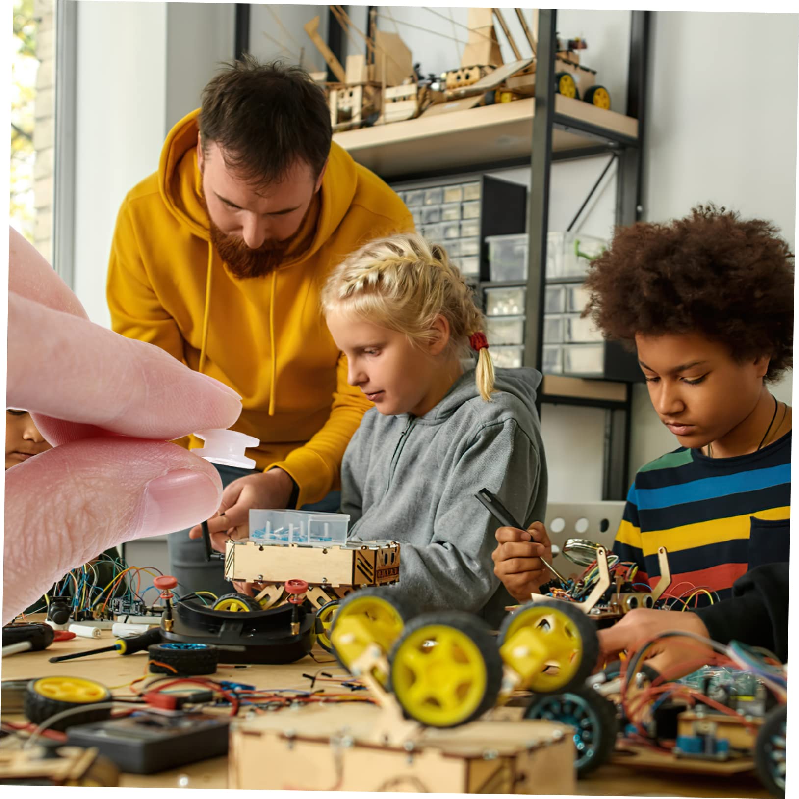 TOYANDONA Multipurpose Pulley Wheel Plastic Model Accessories Gear for Car Plane Toy