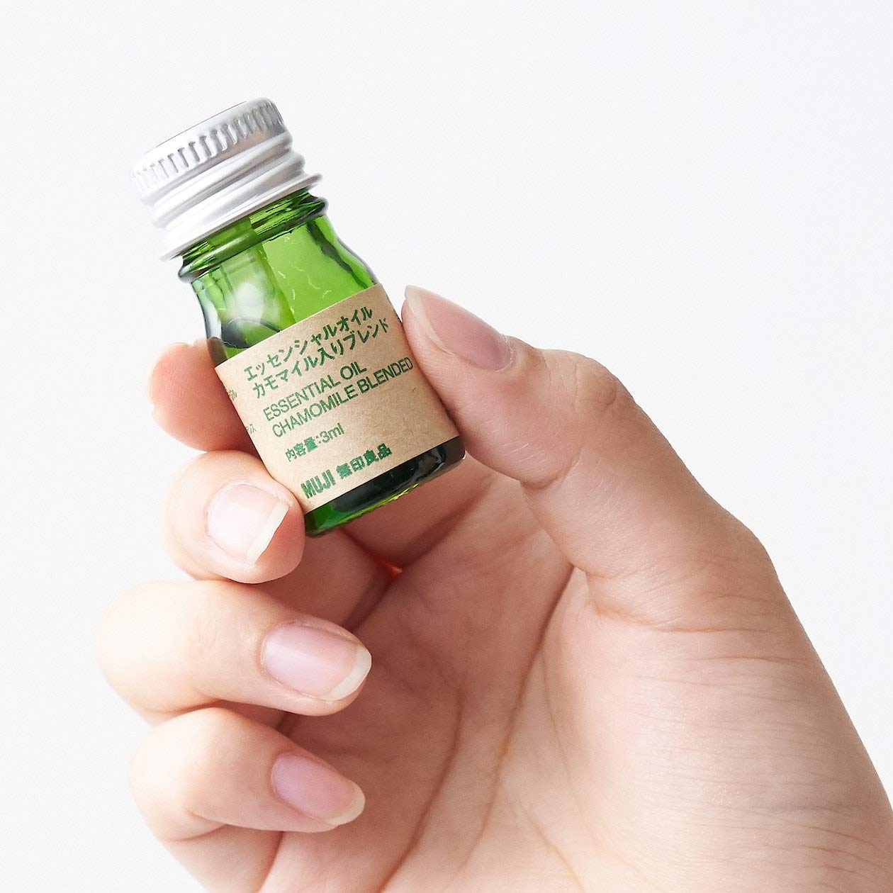 Amazon.co.jp: 無印良品 エッセンシャルオイル カモマイル入りブレンド