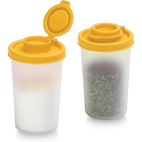 SIGNORAWARE Salt and Pepper Shakers Set, Yellow