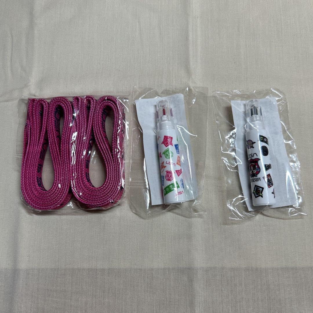 Amazon.co.jp: LiSA LANDER ガチャ 靴紐 ペン 3種 セット : おもちゃ