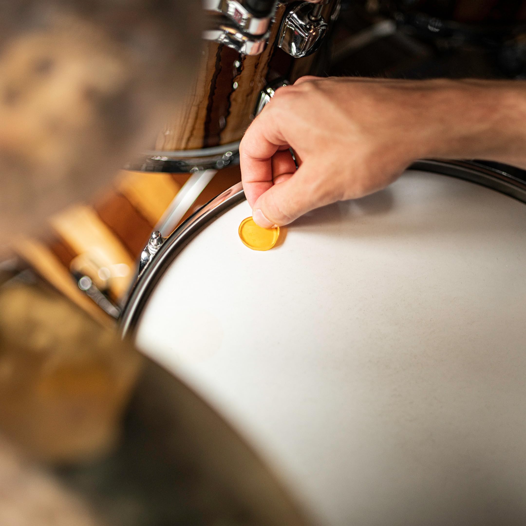Meinl Drum Tech Kit – Caja Pack de Accesorios de Batería (46 piezas) con llave de afinación, fieltros de platillo, tornillos, apagadores de gel Drum honey y más (MDTK)