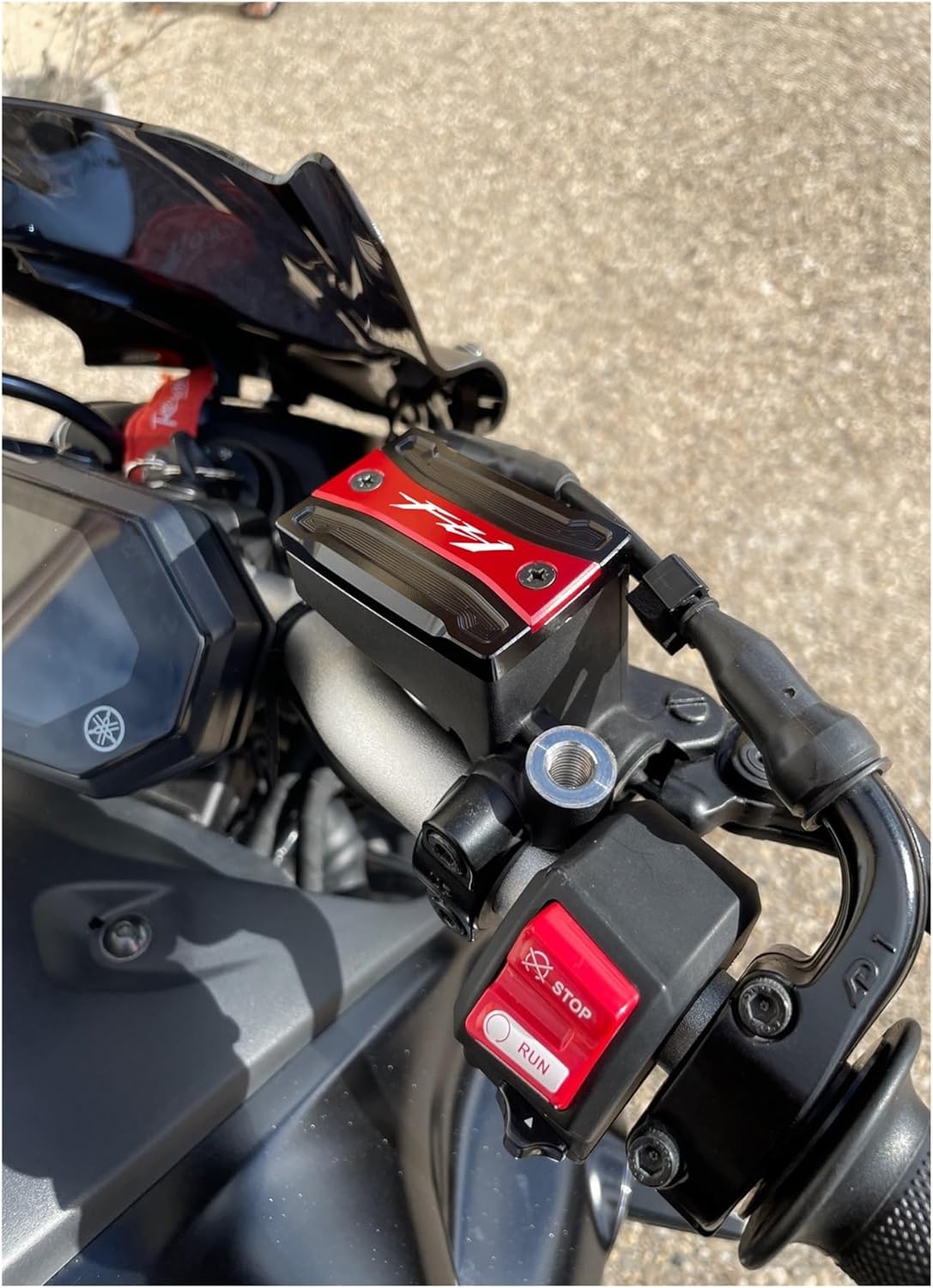 Motorcycle Engine Oil Cap Motorcycles CNC Aluminum Front Rear Brake Fluid Reservoir Cover&Oil Filler Cap Replacement For Ya Ma Ha FZ1 FA ZER FZ 1 2006-2015(Black)