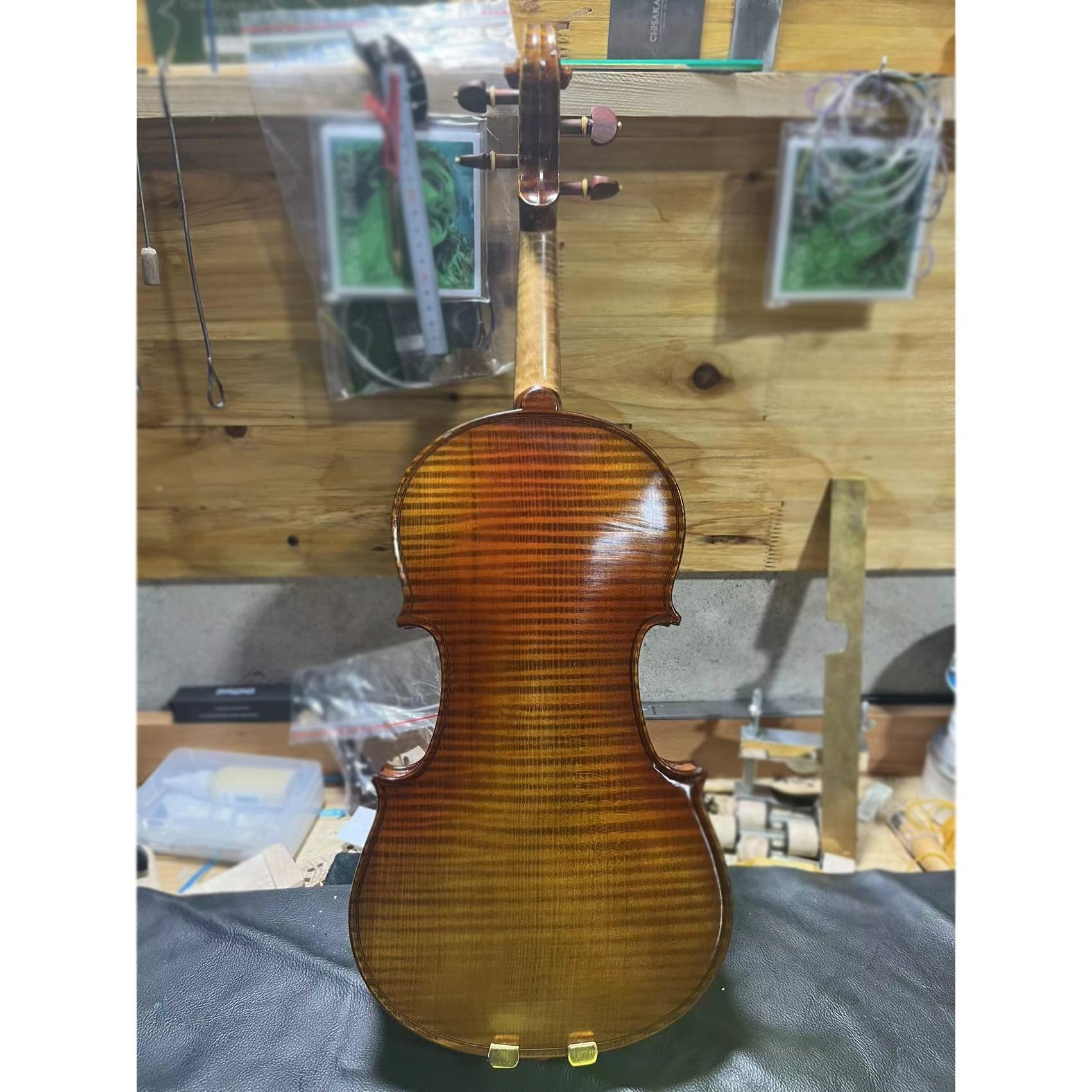 4/4 Violino Intagliato A Mano Modello di Strumento Musicale Set di Violino Professionale per Paletta in Acero Violini per Studenti