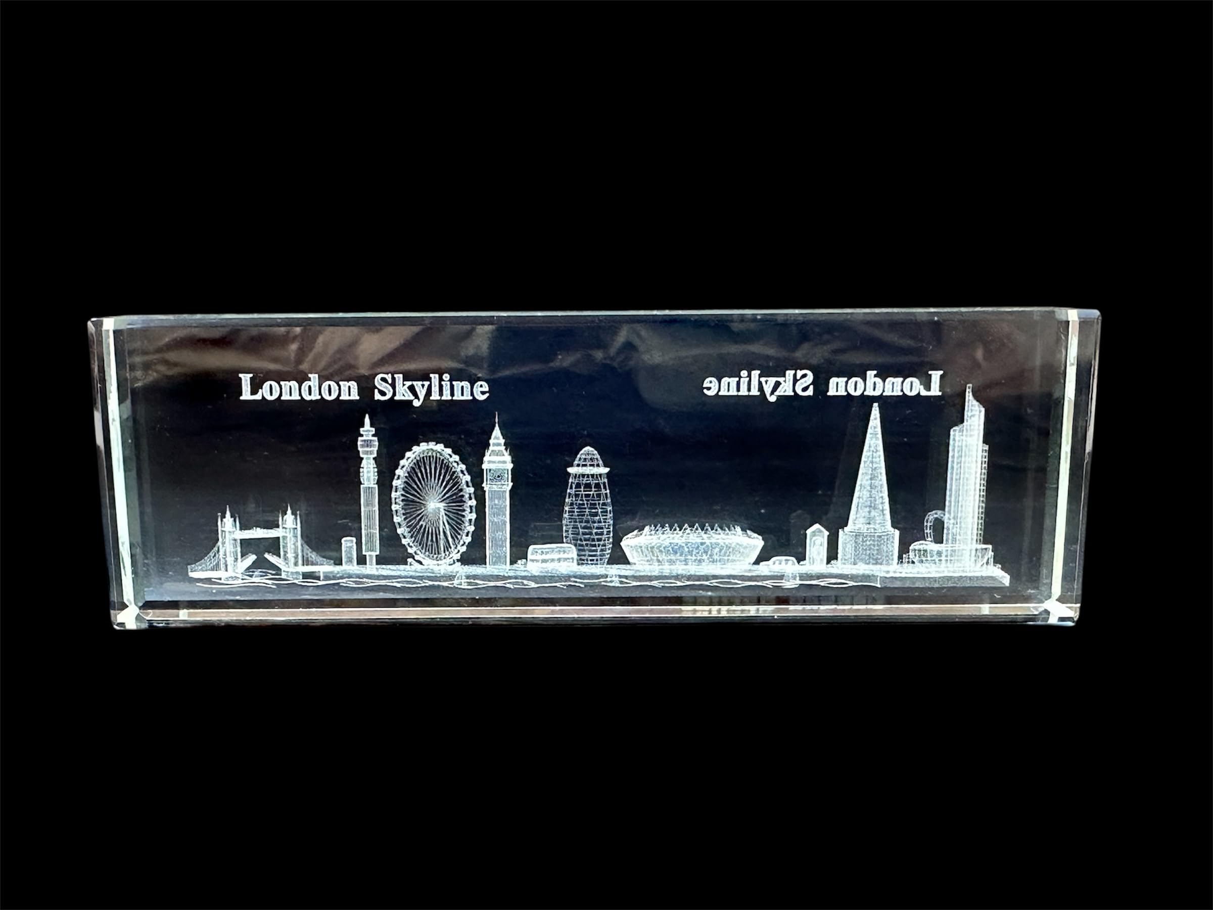Lilaj Clear 3D Laser Engraved Skyline Crystal Art Glass Ornament – Including Tower Bridge, Big Ben And More – Iconic London Landmarks Figurine Gift – Perfect Home Decor, Collectible British Souvenir