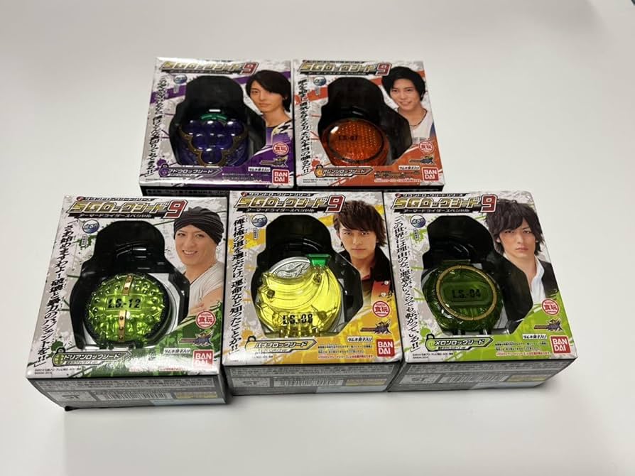 仮面ライダー鎧武 限定 当選品 ブドウ ロックシード ゴールドＶｅｒ． 仮面ライダー鎧武 限定 当選品 バナナ ロックシード ゴールド