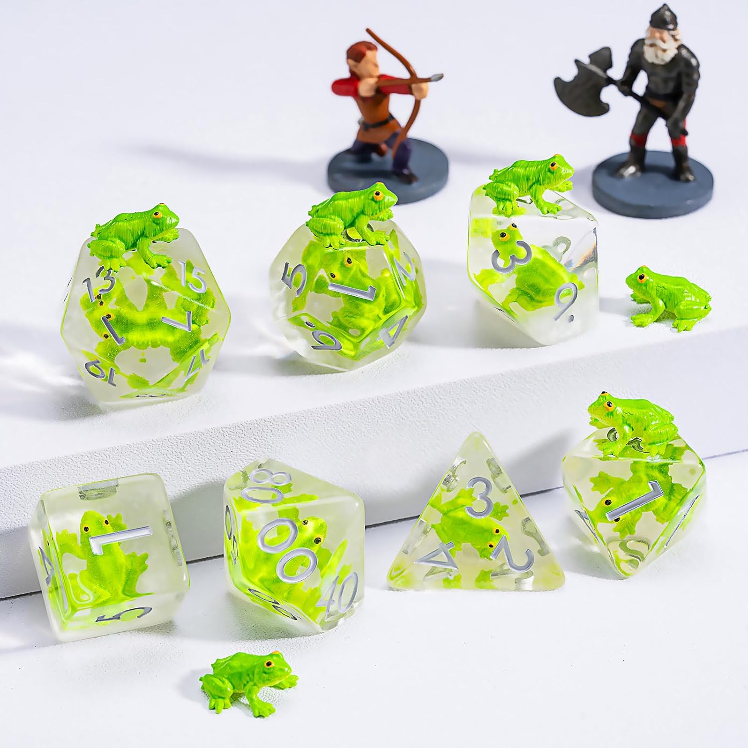 D&D Frog Dice Set, Resin Polyhedral Dice for Dungeons and Dragons, RPG, MTG DND 7-DIE (D4, D6, D8, D10, D12, D20, D%)