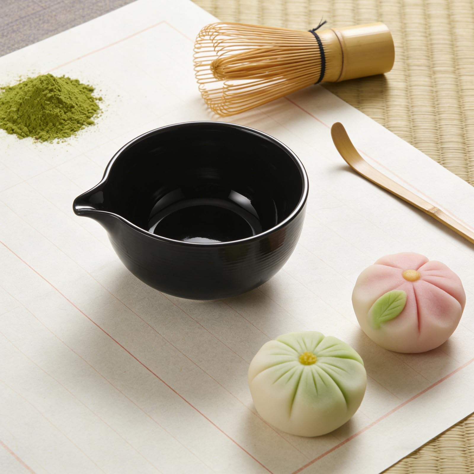 Ciotola Matcha in Ceramica con Beccuccio 550ml Nera | Bordo Ampio e Fondo Profondo, Miscelazione Uniforme, per Uso Quotidiano e Cerimonia del Tè
