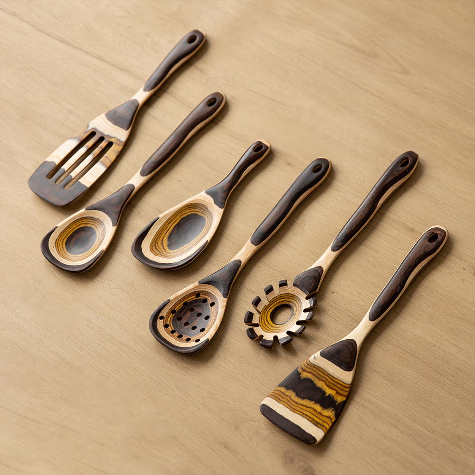 PANGBOER Colección de herramientas de cocina de madera con diseño de color degradado, mango largo, cuchara ranurada, espátula para pastas y cocinas domésticas, utensilios de servir de madera