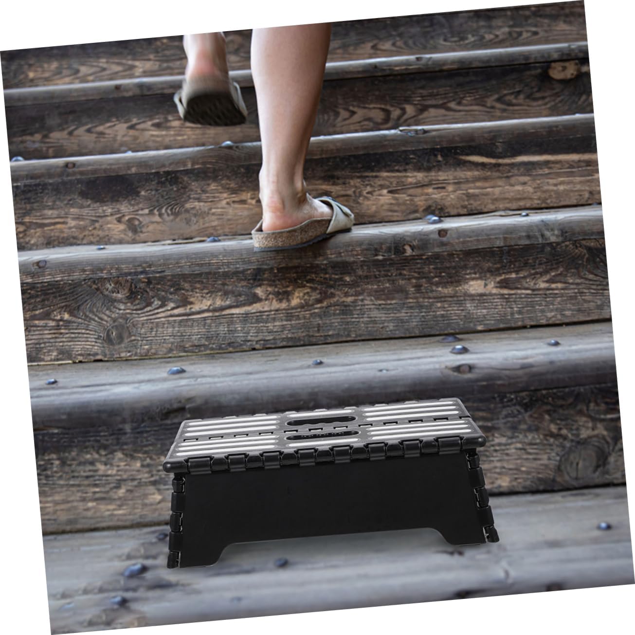 Gatuida Folding Stools for Elderly Portable Step Small Step Ladder Easy to Use