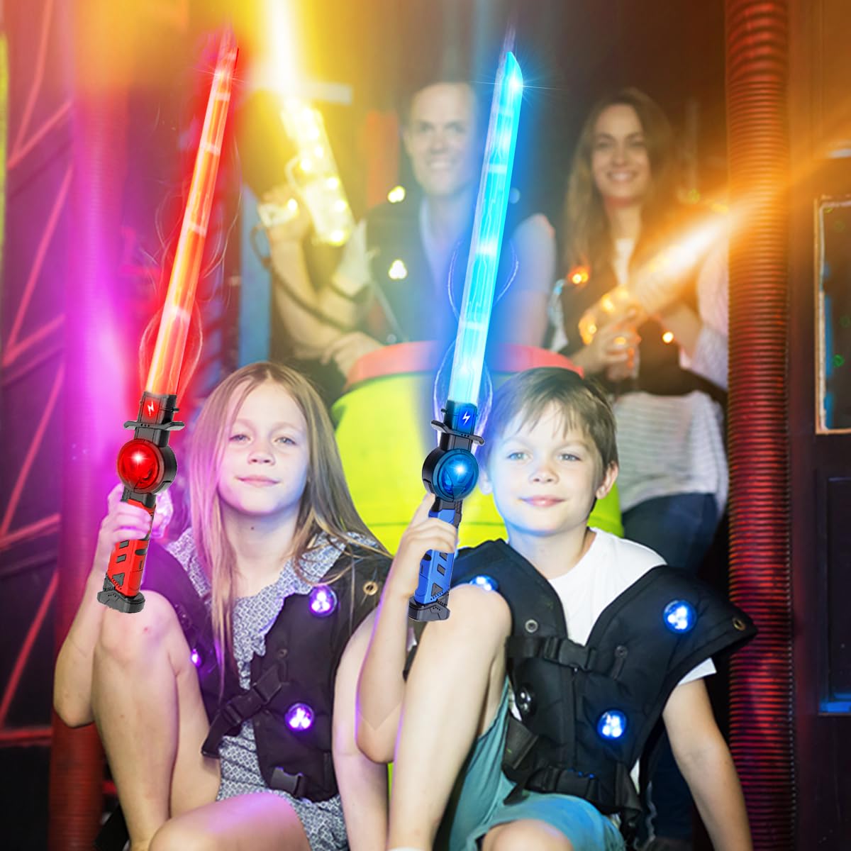 VATOS 2PCS Spade Luminose Ricaricabili per Bambini, 15 Colori Variabili con Effetti Sonori di Combattimento, Giocattolo di Spada Luminosa LED Retrattile 2 in 1 per Cosplay, Feste su Samurai