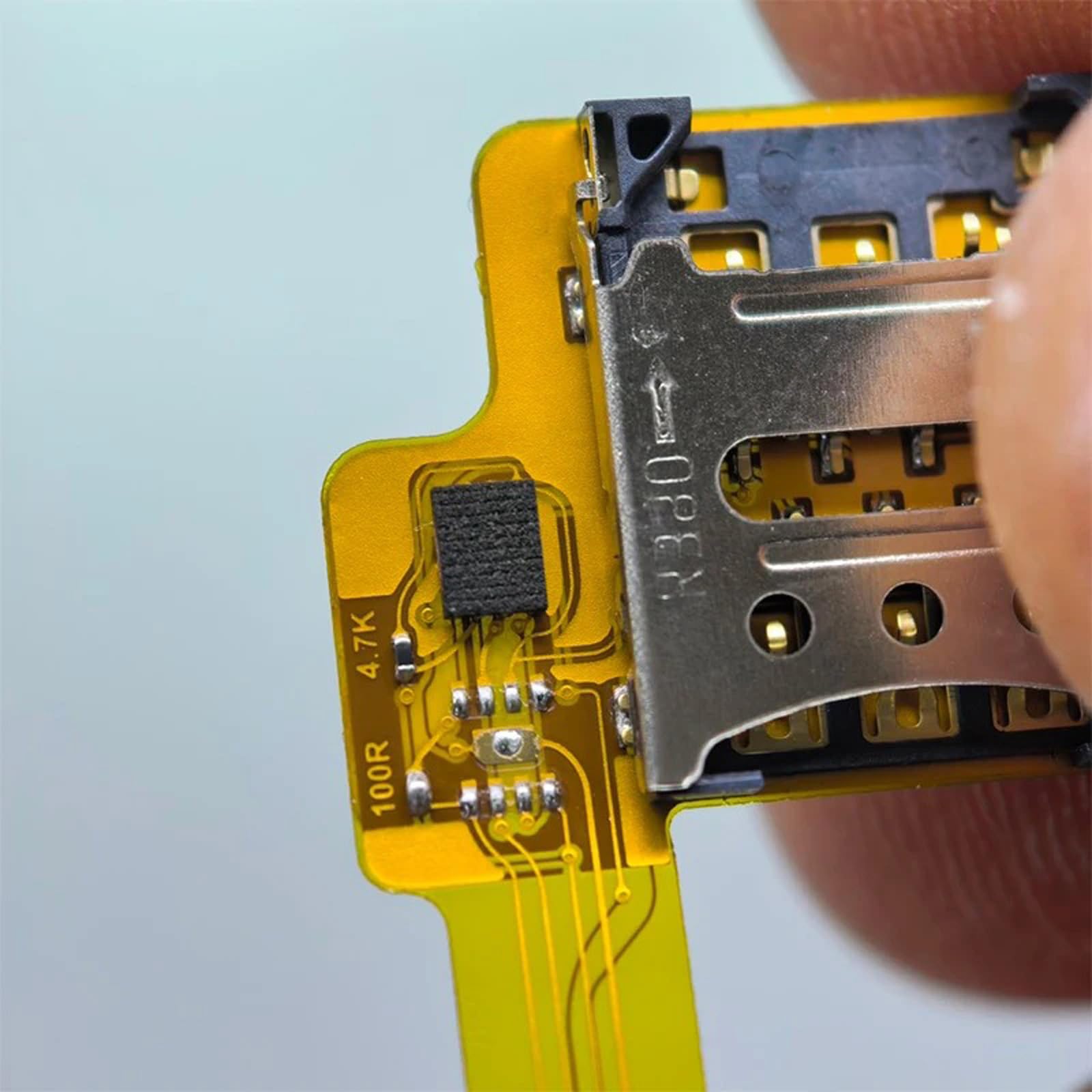 Universally Plastics - Adaptador ESIM a tarjeta única, instalación rápida para varios smartphones