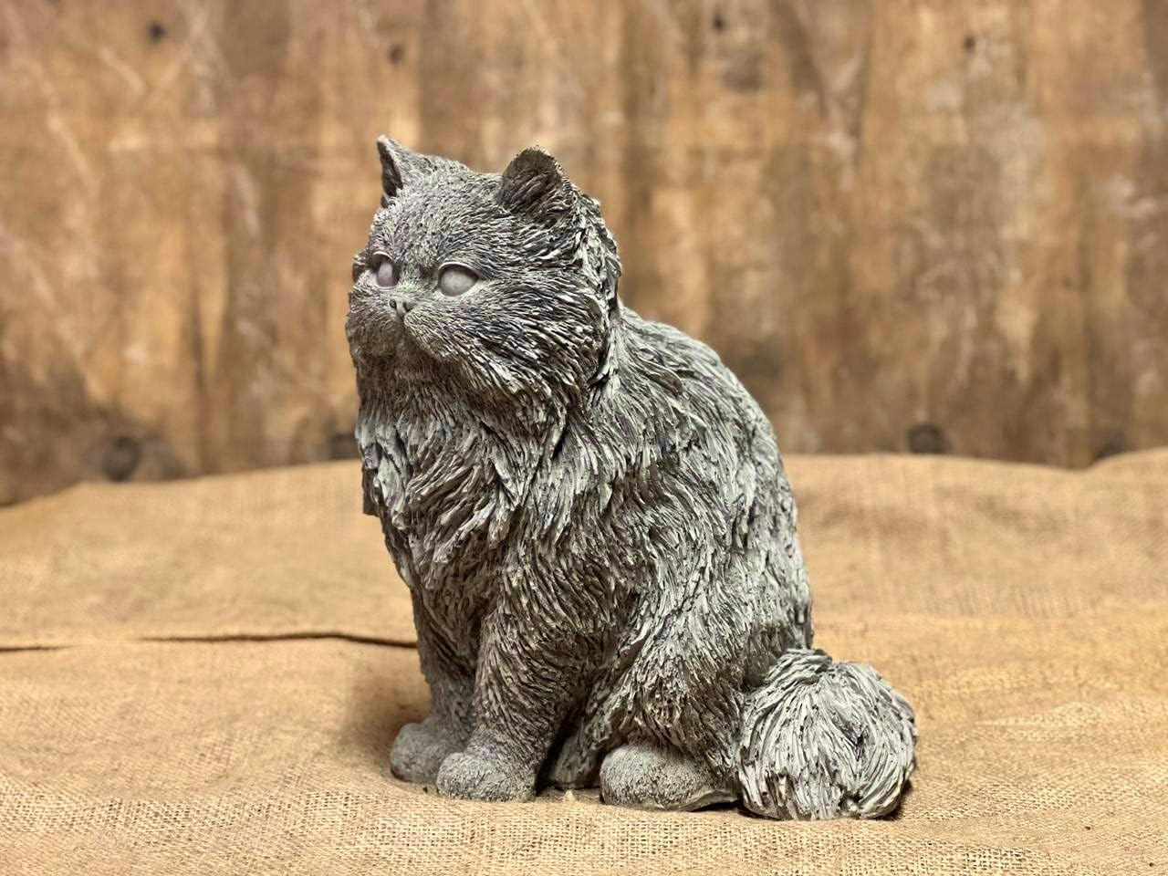 Realistic Persian cat Sculpture Detailed Persian cat Statue Concrete cat Memorial Figure Outdoor Garden Art