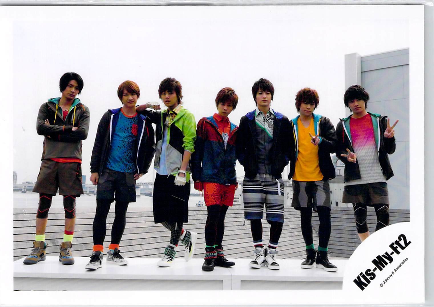 Amazon.co.jp: Kis-My-FT2・【公式写真】・・ 集合・✩ ジャニーズ公式