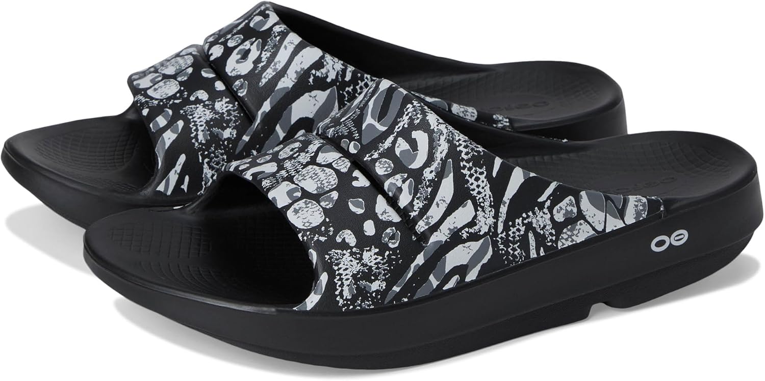 極美品 ツルバイマリコオイカワ ベロア ダブル リボン フラットパンプス 39 極美品 ツルバイマリコオイカワ ベロア ダブル リボン フラット