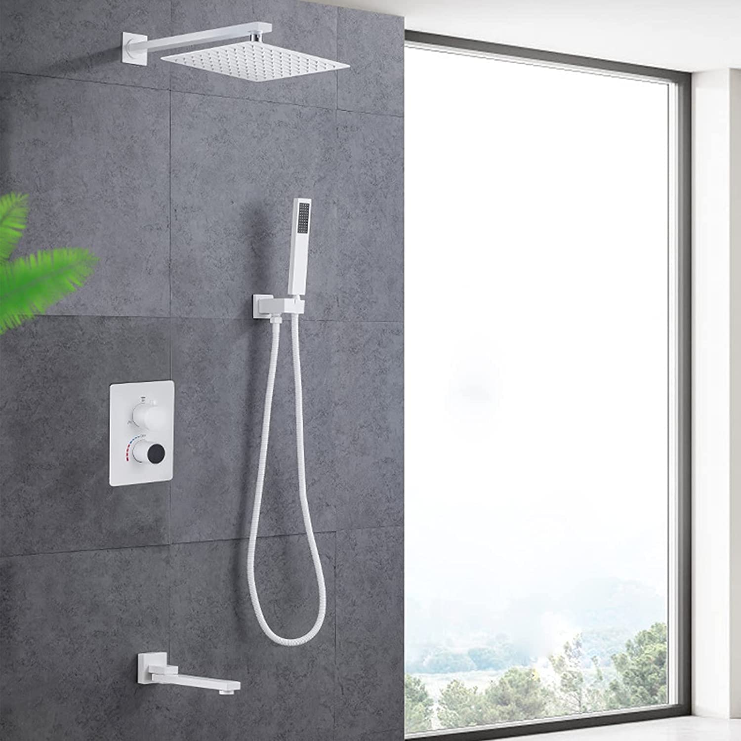Douchette à main et douche thermostatique murale pour stopper les brûlures en salle de bain