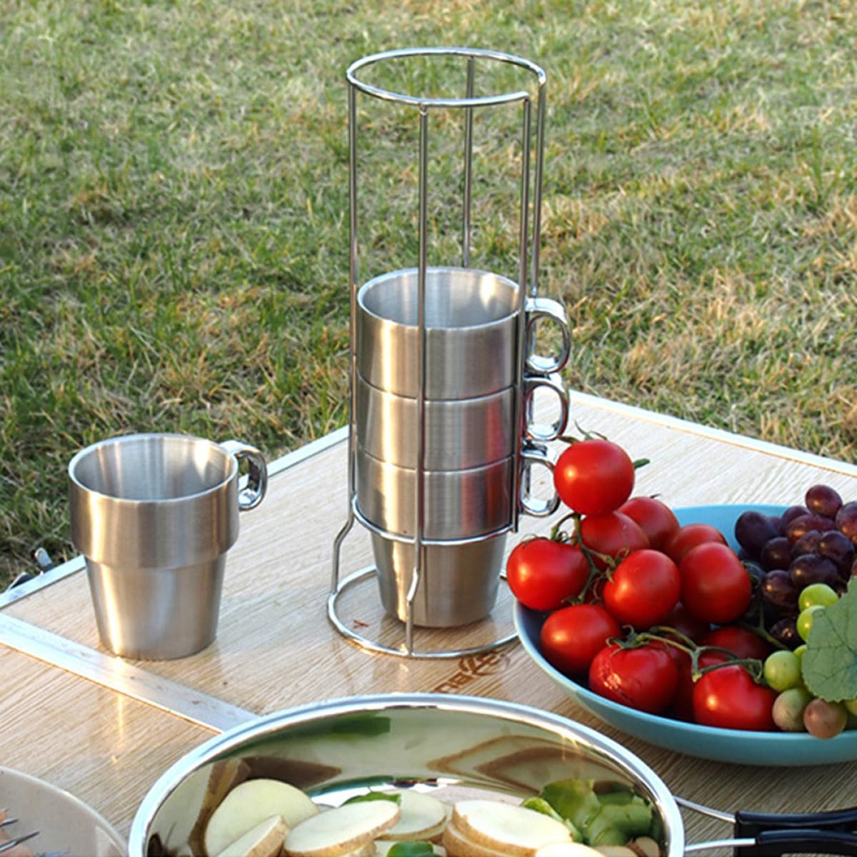 6 Stück Edelstahltasse mit Mehrschichtigem Isolationsdesign Großer Trinkbecher für Heiße Getränke Stapelbar und Leicht zu Verstauen für Outdoor Party Einsatz