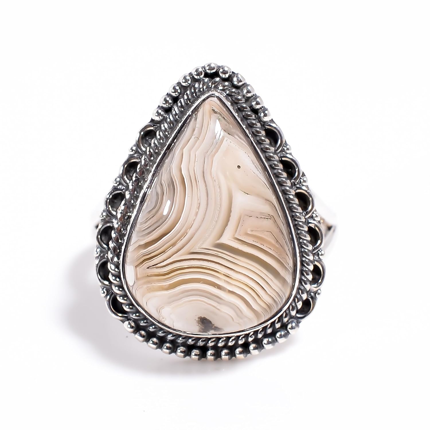Stunning Crazy Lace Agate Ring: A Unique and Bold Jewelry Piece Featuring Vibrant, Swirling Patterns and Uplifting Energy.