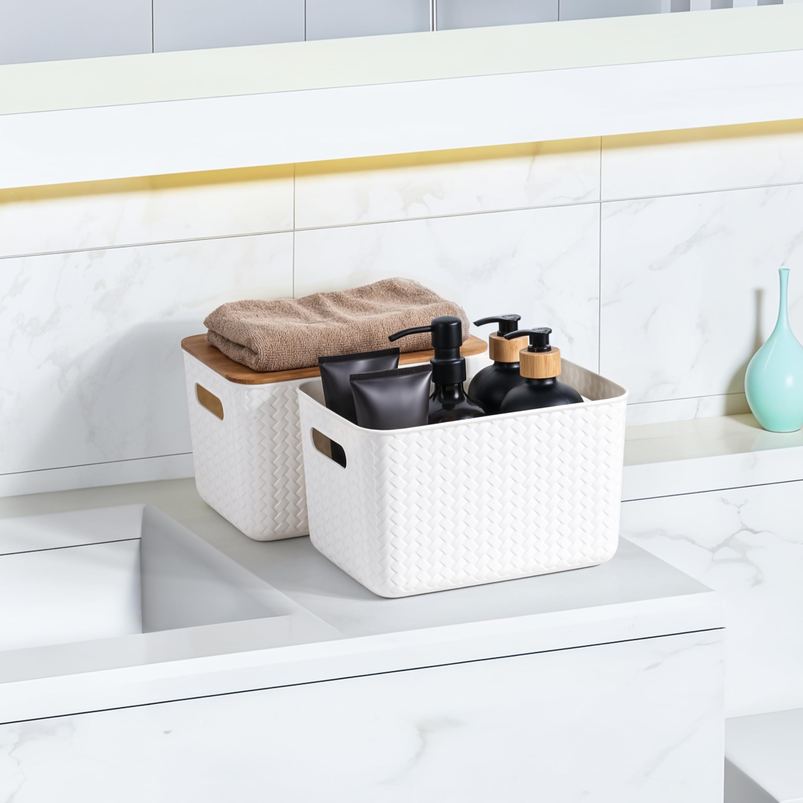 Winter Shore Scatole Grandi con Coperchio in Bambù (4 Pezzi) | Porta Oggetti, Cesta Portaoggetti, Scatola Decorativa per la Scrivania e l'Ufficio, Contenitori Impilabili per Uso Quotidiano