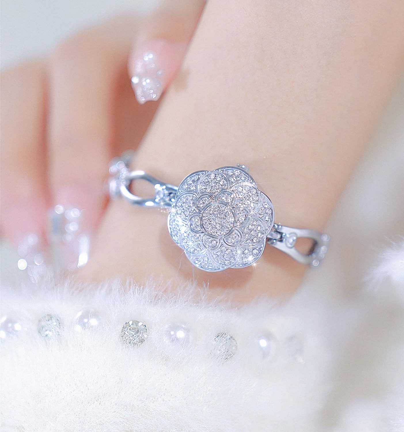 ADSBIAOYE Elegante Damenuhr Blumenform Diamant Flip Mode Luxus Armband ​Kleid Frauen Uhr 30M Wasserdicht Quarz Weiblich Wristwatc