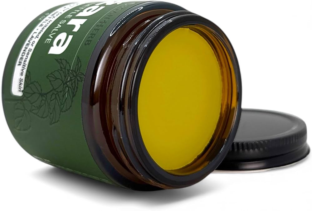 サケハサカナ   サカナハキドリ OrganHerb Organic Nettle Salve (Žara-Kopriva) 4 oz – Nourishing Botani