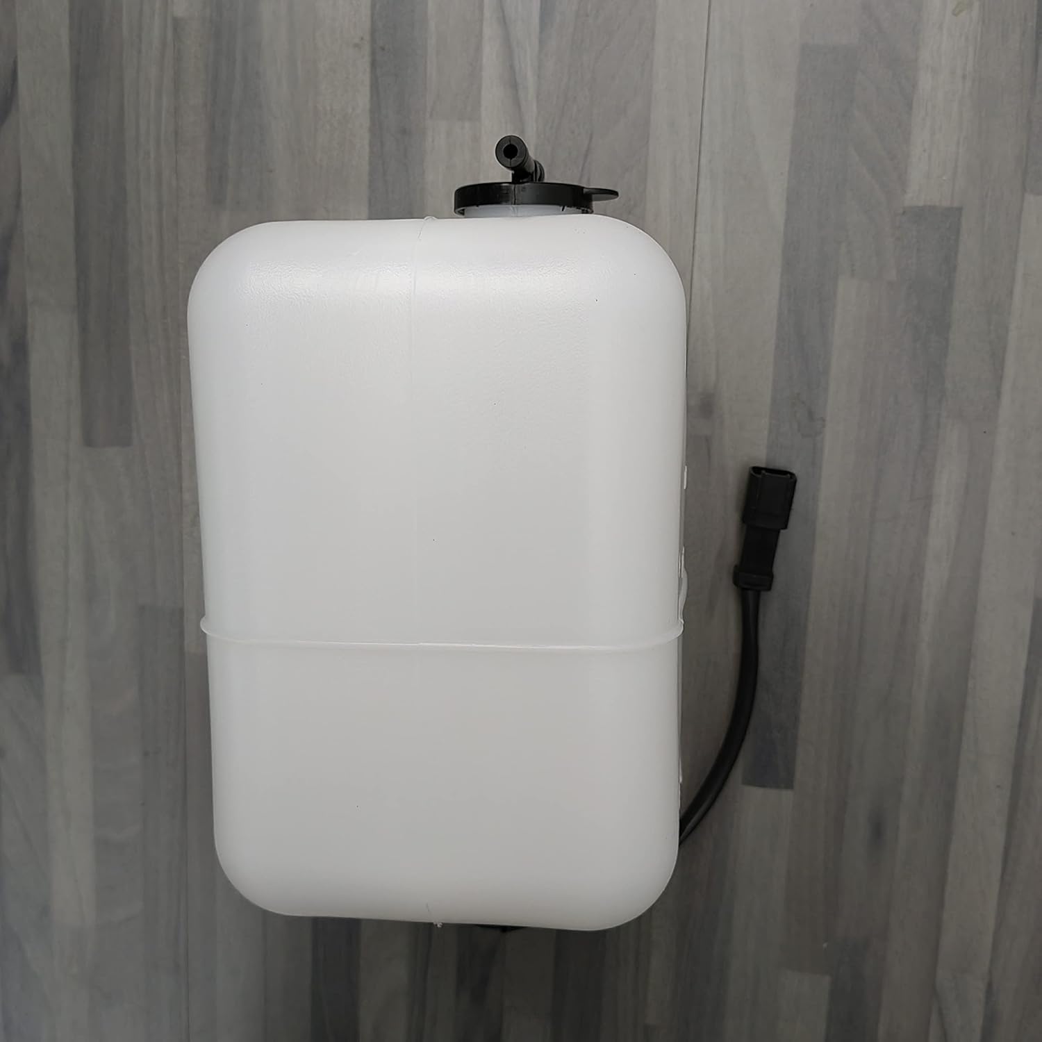 245-9205 For Caterpillar Coolant Tank 311 324 313 314 315 319 320 330 323 GC ( BLACK PLUG, different form white plug)