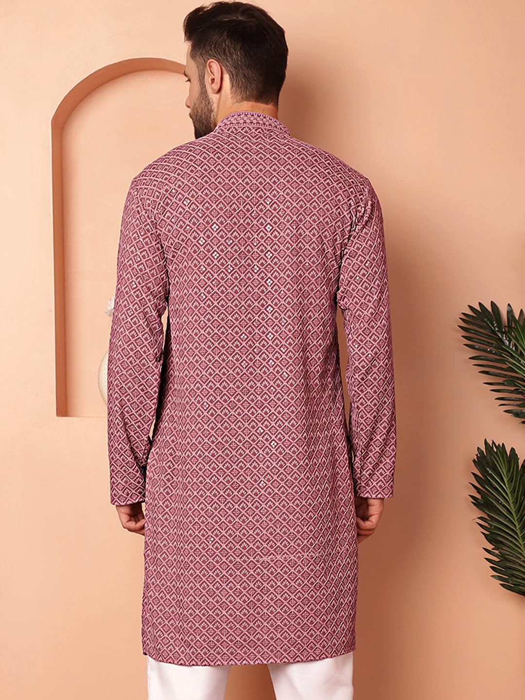 Jompers Men Magenta Embroidered And Sequence Kurtas (Magenta, S)