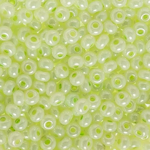 John Bead Cuentas de cristal checo 60 de mezcla de perlas de menta para manualidades de joyería, vial de 0.81 oz