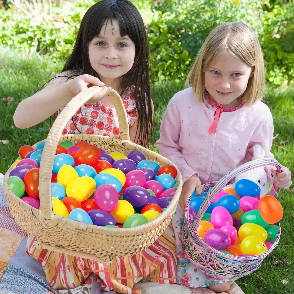 CAMIRUS 160pcs Easter Eggs Bulk, 2.4 Fillable Easter Eggs Plastic Easter Eggs Bright Colorful Empty Easter Eggs for Easter Theme Party Favor, Easter Basket Stuffers, Easter Egg Hunt