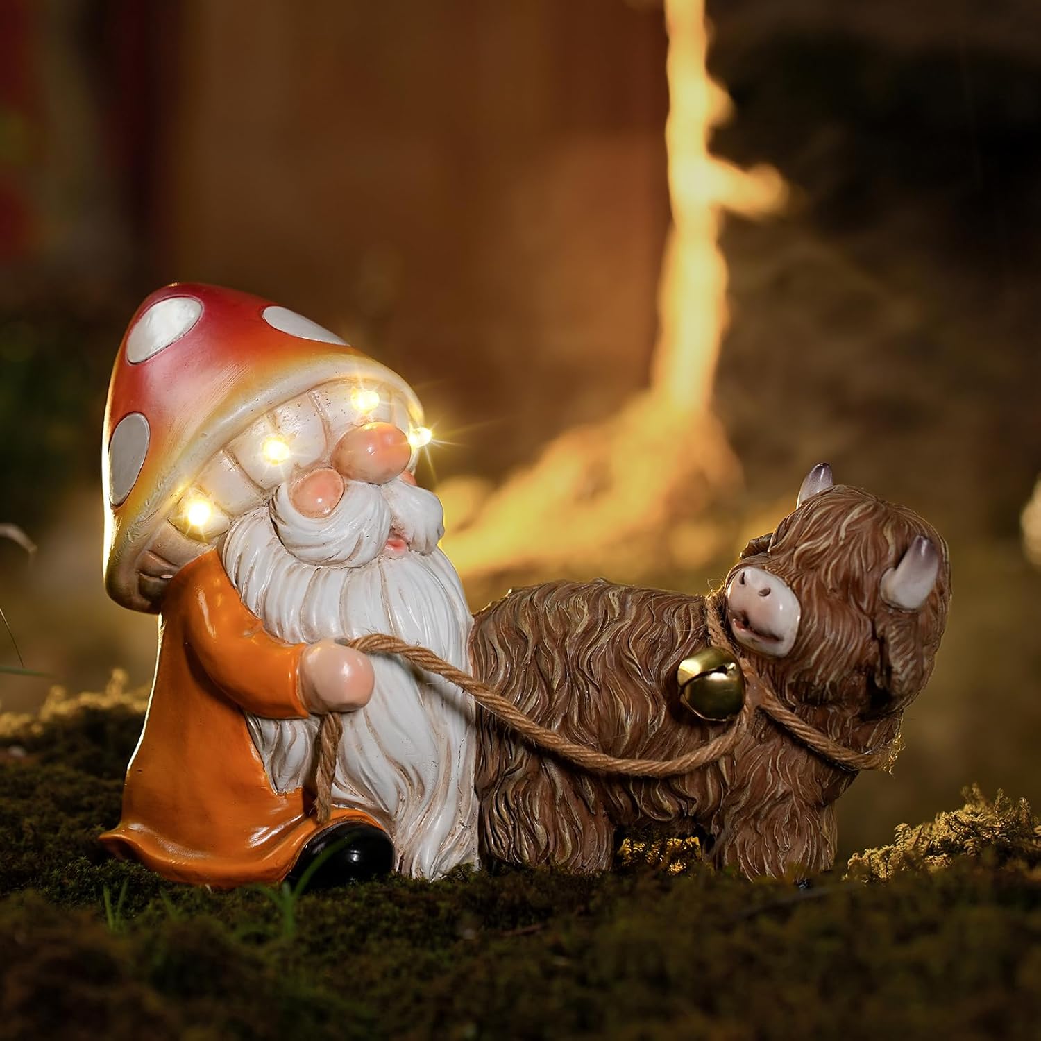 Groundhog Welcome Garden Statue with Solar Headlamp – Funny Animal Outdoor Yard Decor with LED Light and Butterfly – Waterproof Resin Garden Ornament for Patio, Lawn, Pathway