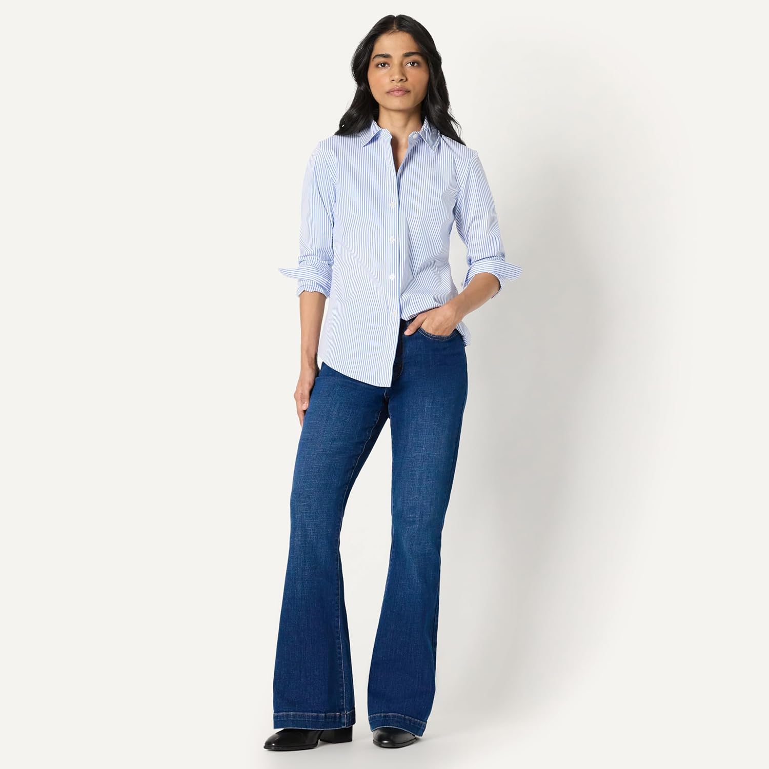 Amazon Essentials Women's Regular-Fit Stretch Poplin Button-Up Dress Shirt - Image 5