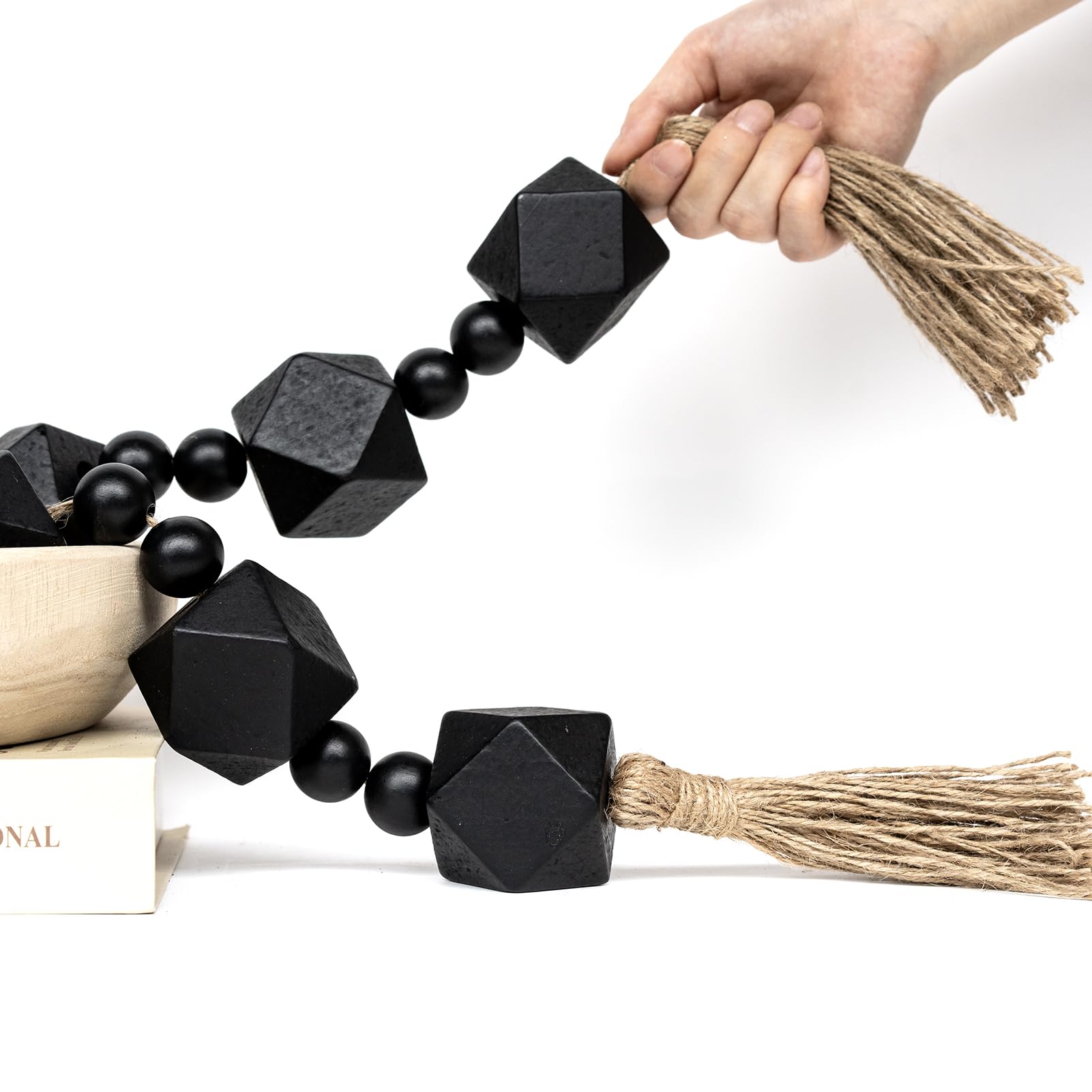Guirnalda de cuentas de madera extra grande con cuentas geométricas de madera de 2 pulgadas de diámetro, guirnalda de cuentas de madera con borlas, cuentas decorativas para decoración de