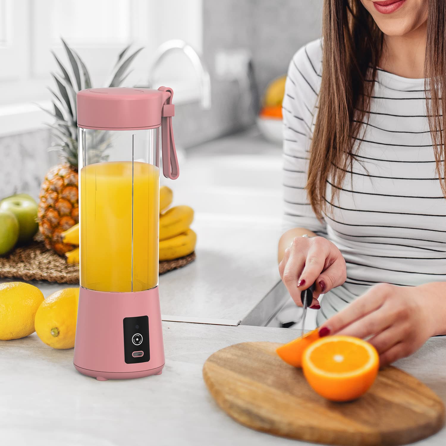 Portable Blender Juicer, Rechargeable 4000mAh Personal High Speed Smoothie Blender USB C Fruit Mixing Machine for Protein Shakes and Smoothies, Baby Food