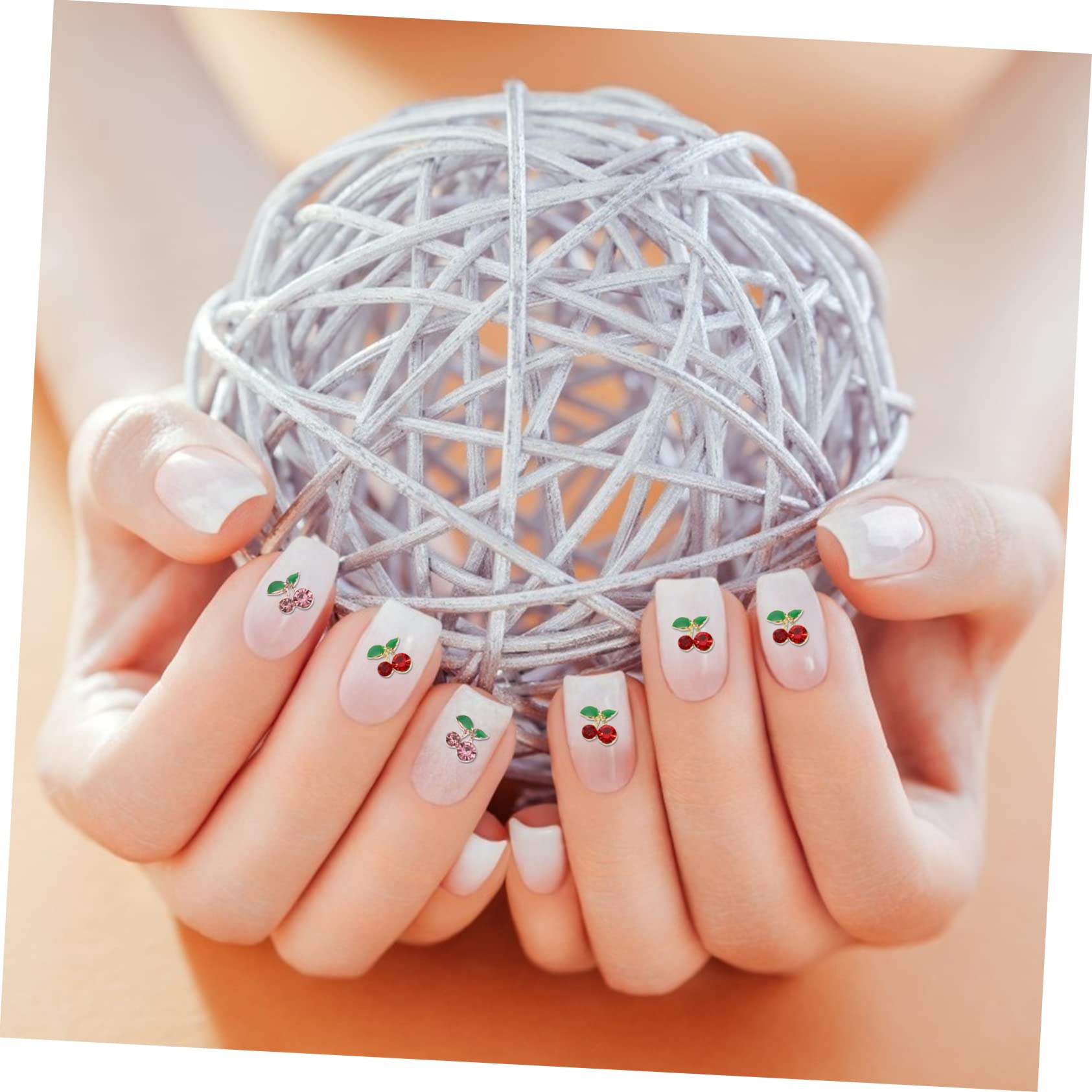 120 Pz Accessori Per Nail Art Con Strass Unghia Di Frutta Luccica Gioielli Per Unghie Strass Arancioni Borchie Per Unghie Lucide Ornamenti Glitterati Perno Lega Ciliegia 3d